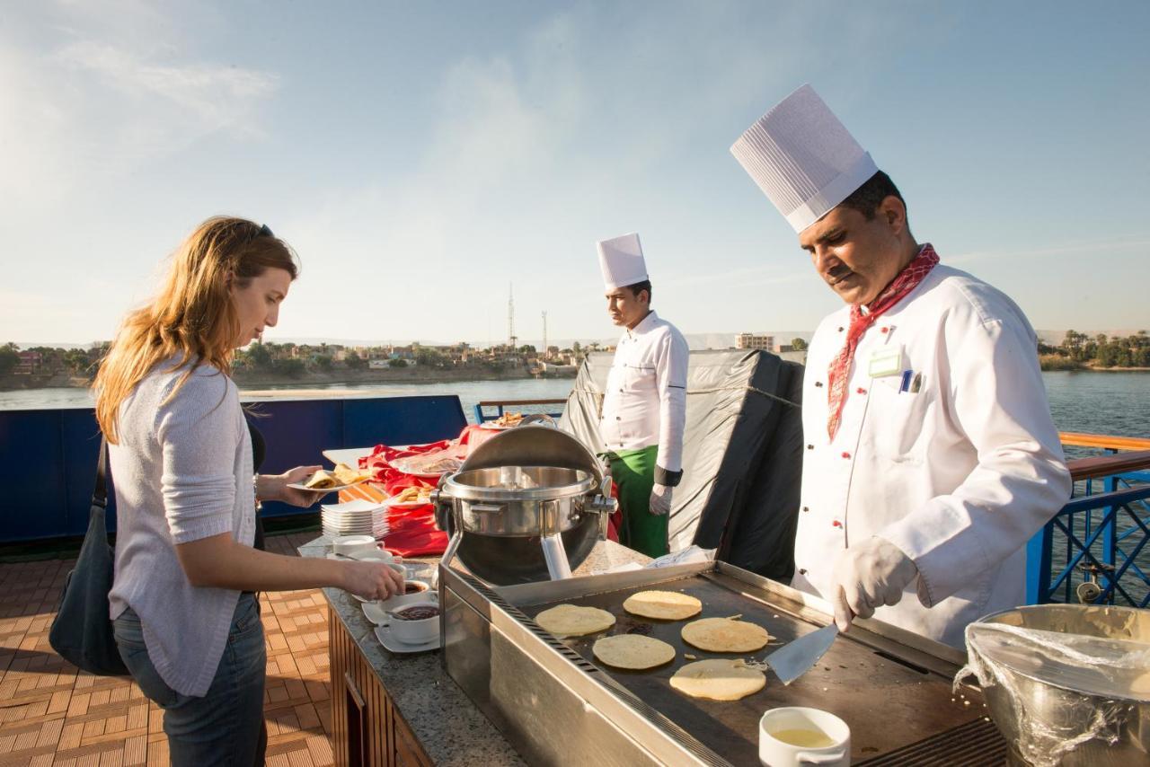 M/S Esmeralda Nile Cruise - 4 Or 7 Nights From Luxor Each Monday And 03 Nights From Aswan Each Friday ภายนอก รูปภาพ