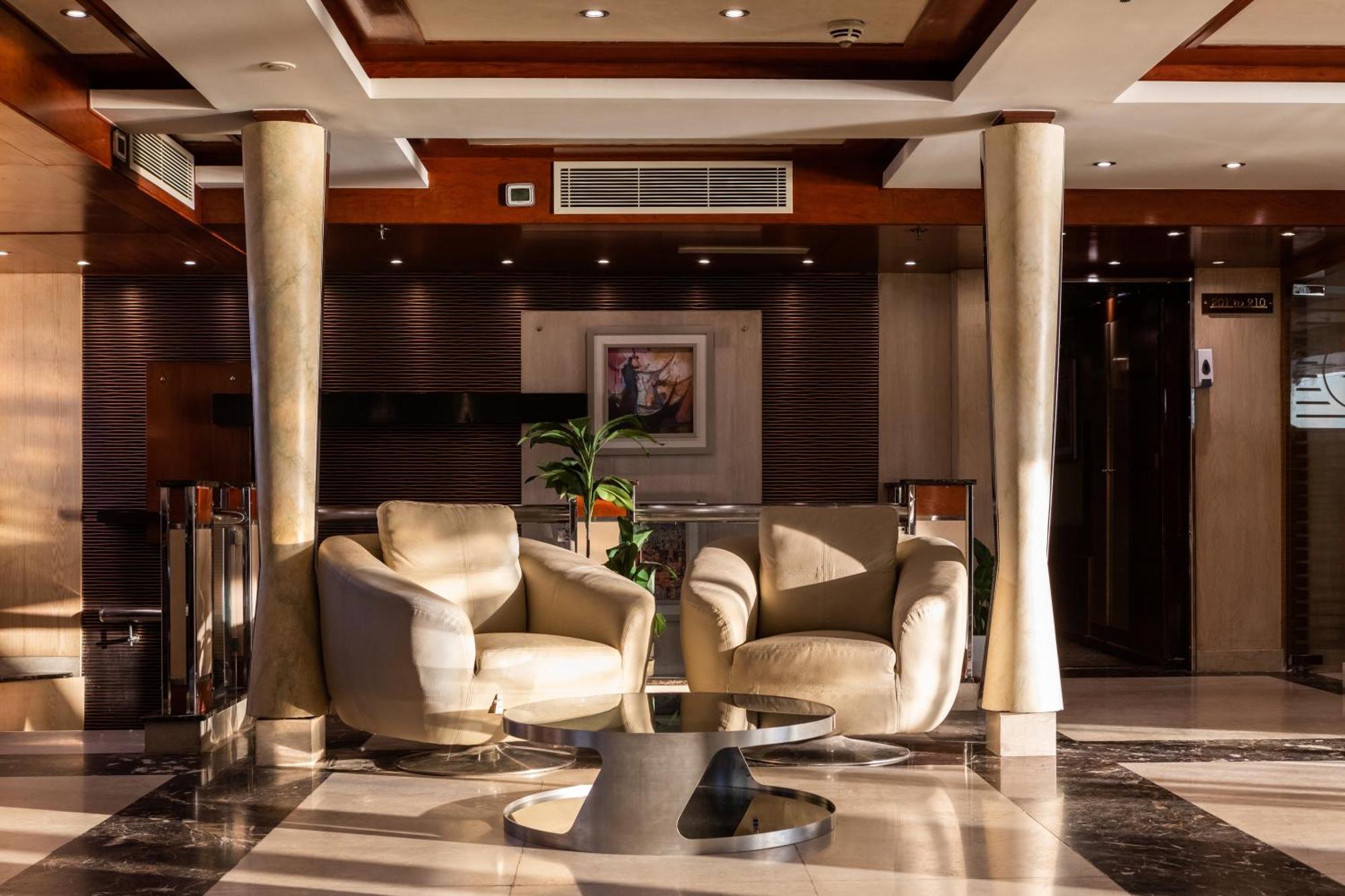 M/S Esmeralda Nile Cruise - 4 Or 7 Nights From Luxor Each Monday And 03 Nights From Aswan Each Friday ภายนอก รูปภาพ